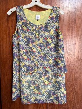 CAbi Sleeveless Floral Layered Shift Tank in Yellow & Blue Size Small
